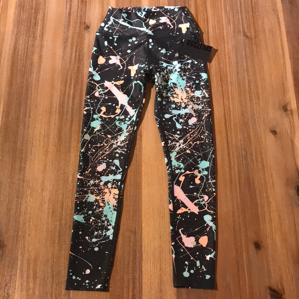 NEW WITH TAGS Splits59 splatter leggings